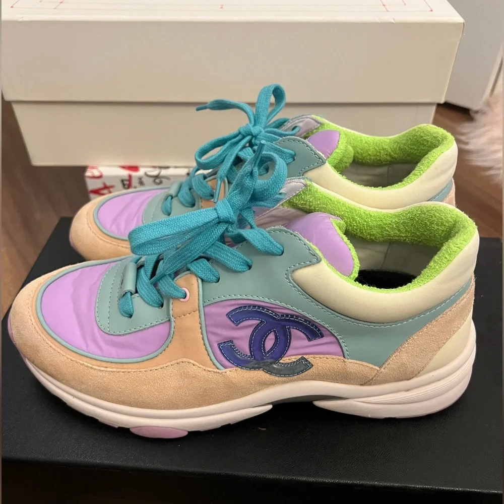 Chanel Sneakers!! - Picture 7 of 12